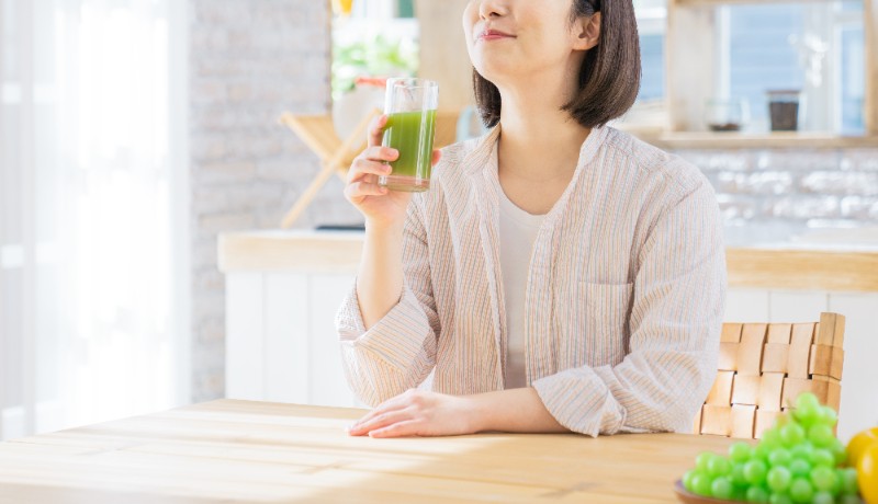 不足しがちな栄養素は1日1杯の青汁で補える！