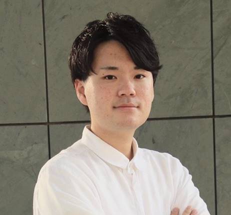 管理栄養士　中村友也